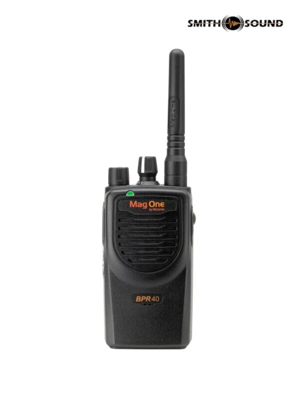 Motorola Mag One BPR40 Walkie Talkie